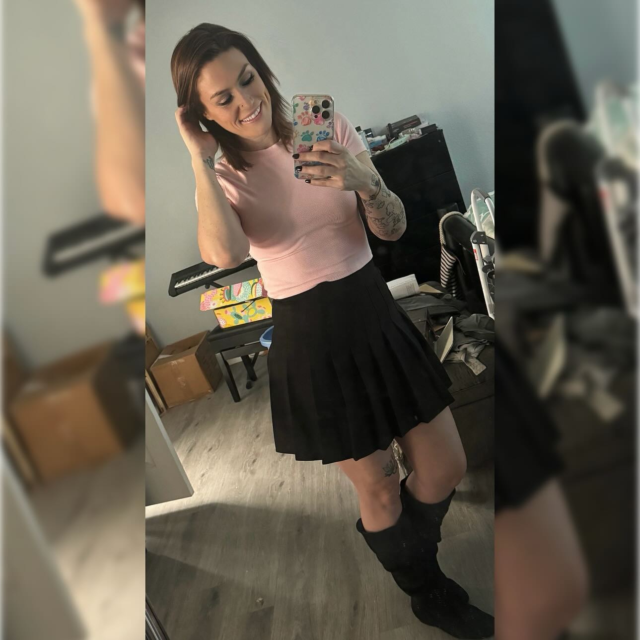 Happy Spring 🌸

#happy #smile #dimples #freckles #haircut #brunette #pink #skirt #ootd #boots #spring #weather #cool #love #arizona #tucson #homesweethome #tattoo #tattoosleeve #mirror #mirrorselfie