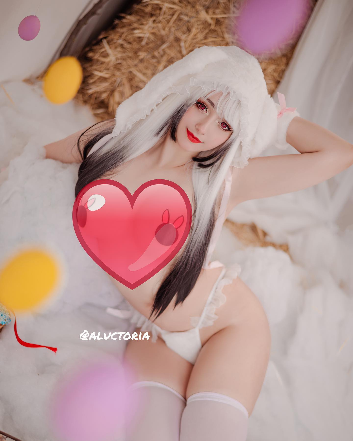 😘what is your fav candy?😘

♡📸 @hollywhite.photo

♡ Model: @aluctoria

#easter ter #bunny #bunnygirl