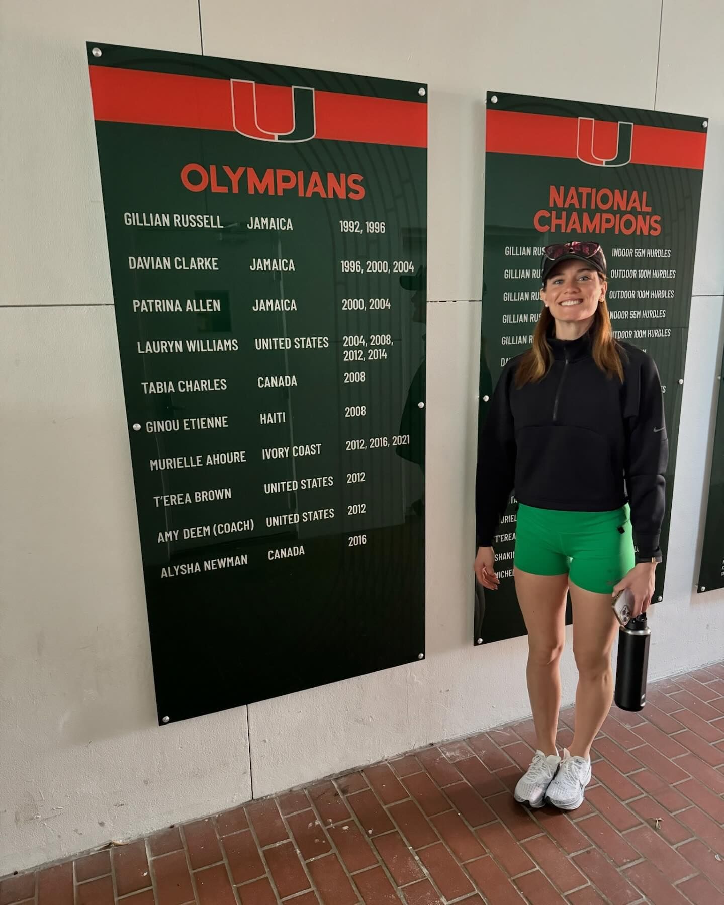 So surreal training back at UM - this time with my name on the board💚🧡 Fun Fact: University of Miami is where I went to university!🤓
Vibes are high down south⚡️