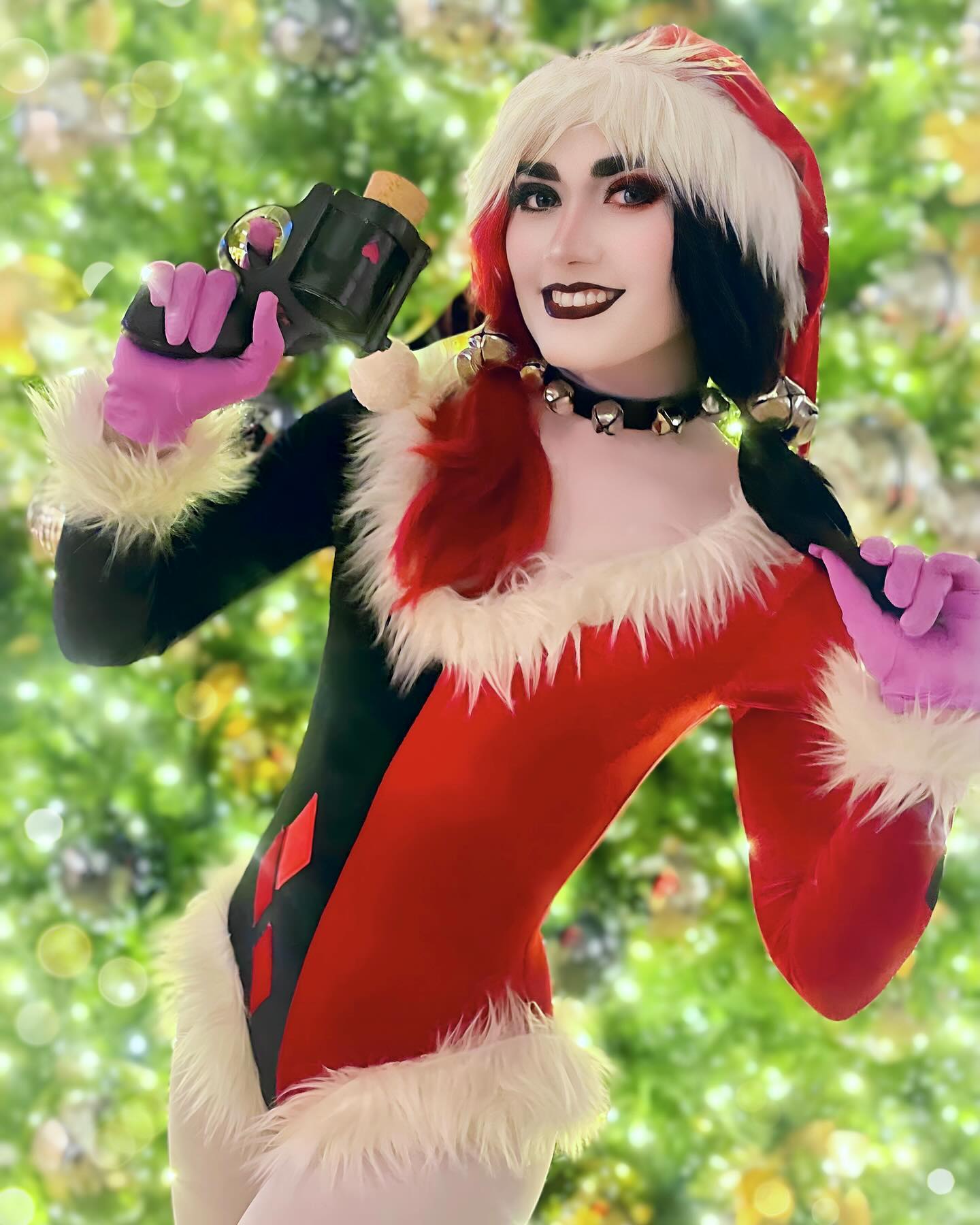 Happy Harleydays to those who celebrate! ❤️💚 Finally getting around to doing a little HolMat photo dump!! I had so much fun running around as Holiday Harley again, I only wear her once a year to HolMat, and she’s become a fun little Christmas tradition for me! 🥹 So here’s some photos from Friday night when I was flitting around the con as her! ❤️ Anyways, whether you’re spending today with family, friends, or just vibing on your couch like me hehe, I hope you’re having a good day regardless 🥹❤️ The holidays can sometimes be a tough time, so even if all you did today was survive that’s okay ❤️ Remember to be kind and patient with yourself and know that you are loved and you’re always enough! 🎄
.
.
.
.

Costume made by the incredible @sehnsucht_clothing 🥹 thank you so much for creating one of my favorite cosplays to wear!! ❤️
.
.
.
.

A big thank you to @hauntedhostess for nabbing some pics of my Harley under the tree 🥹❤️
.
.
.
.
#happyharleydays #harleyquinn #harleyquinncosplay #holidayharley #merrychristmas #happyholidays