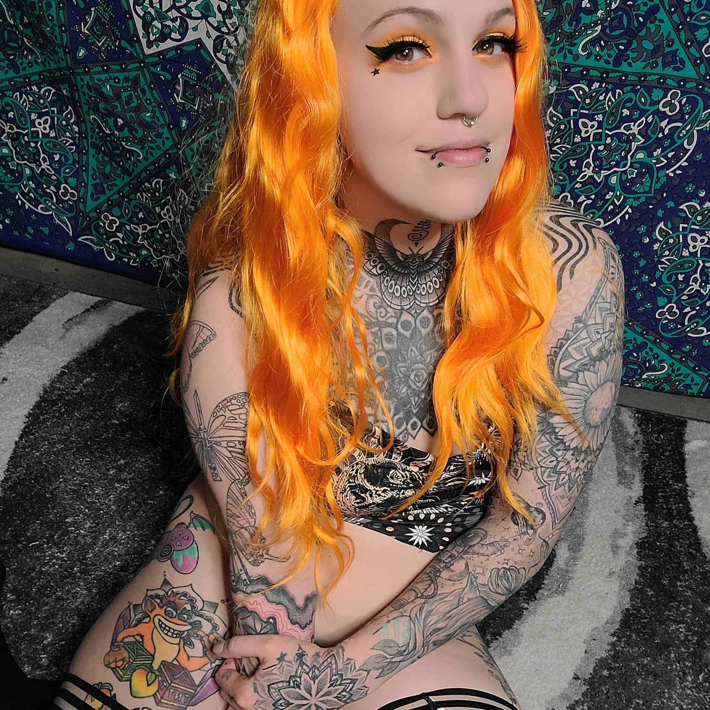 Lil orange Creamsicle. 😘 🔗 is in my bio, and im having a $ale. Come play with meeeee. 
 ☆
☆
☆
#onlyfansbbw #orangehair #model #contentcreator #tattedgirls #tattedup #tattooedbabes #onlyfans #onlyfanz #girls #single #ffff