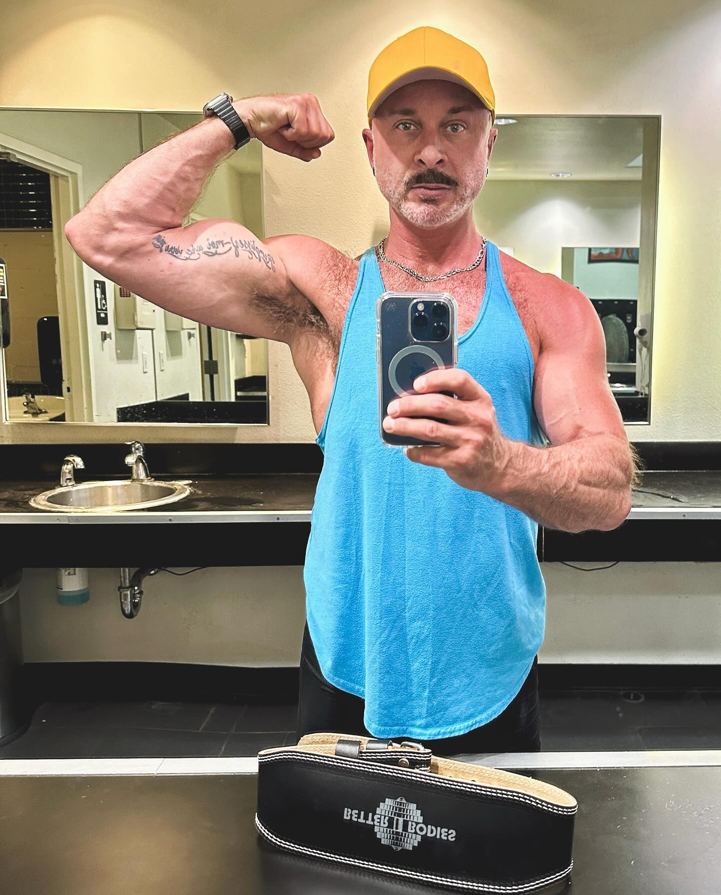 Arms Day Done! #armsday #bicep #gaymuscle #gaymuscledaddy #muscledaddy #fit #fitover50 #gayfit