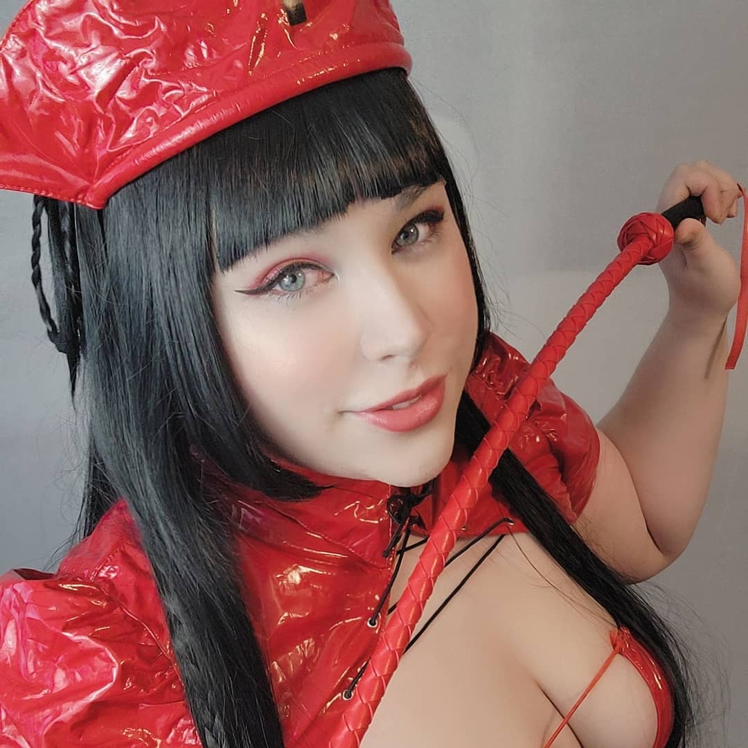 The nurse will see you now~ this set was so fun to shoot! My new phone camera is superrr nice! I'm in love 🥰

Outfit - @moeflavor 
.
.
.
.
.
.
.
.
.
#chaosnurse #red #cosplay #thicc