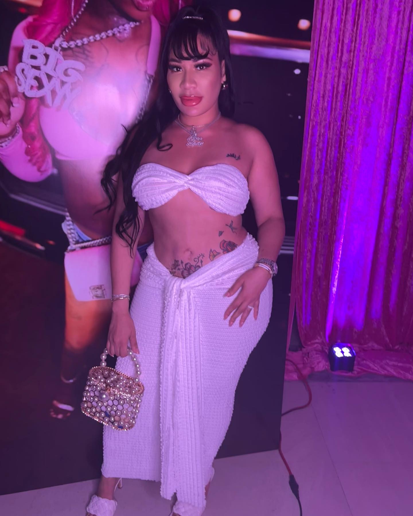 Get It Sexyy 💖 
@sexyyred All White Party 
•
•
•
#sexyyred #sexxyredbirthdayparty #allwhiteparty #explore #fypage #miaminightlife
