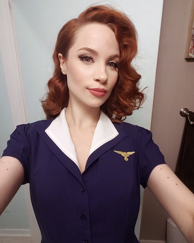 What if there's an alternate universe where Peggy Carter is ginger?? 
PS which edit do you like better, left vintage or right normal?
Hair by the lovely @kurlygrace