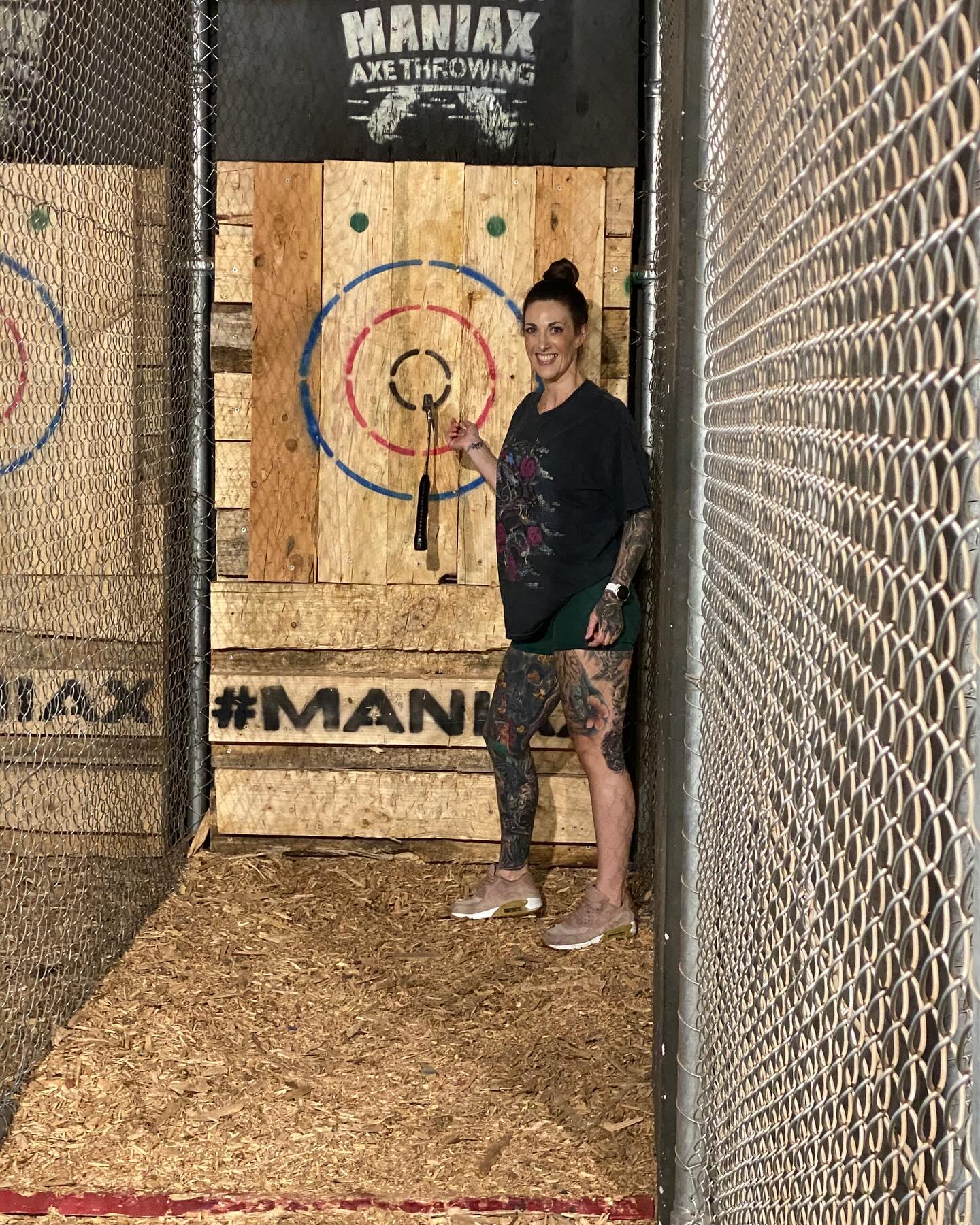 Fun morning in the city with the fam. Recommend the axe throwing @maniax.au  was good fun 🪓