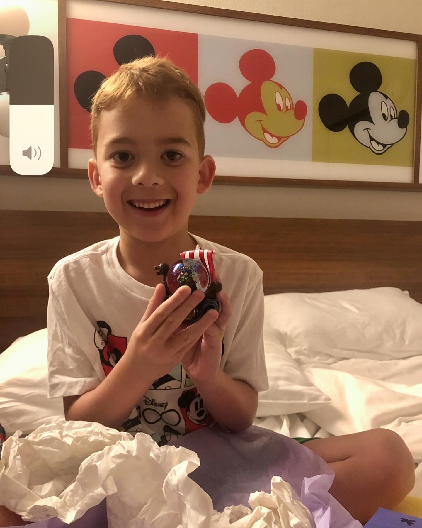 Disney’s Pop Century…It was an excellent way to celebrate Lukas’s 7th birthday. 🥳 YouTube video coming soon! 
#popcentury #disney #disneypop #disneyresort #resorts #travel #amputeelife #amputee #hotels