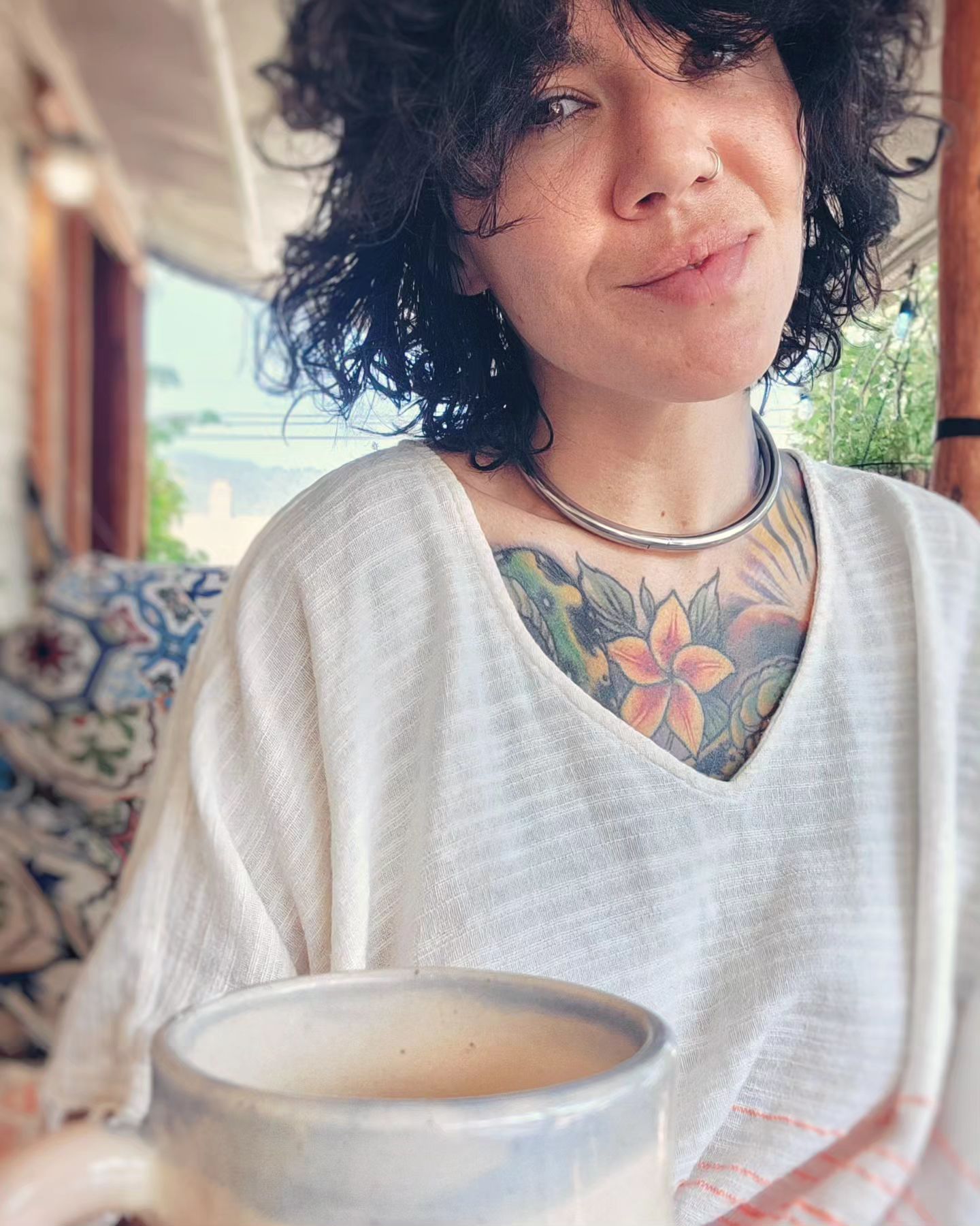 morning is just the time of day when there is coffee - so what if it's 1pm, good morning!

#coffeecoffeecoffee #goodmorning #aussiesofinstagram #bedhead #australianshepherd #hippiegirl #alternativegirl #dogsofinstagram #modelgirl #contentcreator #streamergirl #pnwonderland