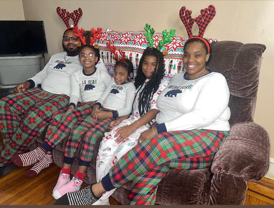 Merry Christmas From Family To Yours 🎄🎅🏽🤶🏾 #christmas2023 #familytime #merrychristmaseveryone