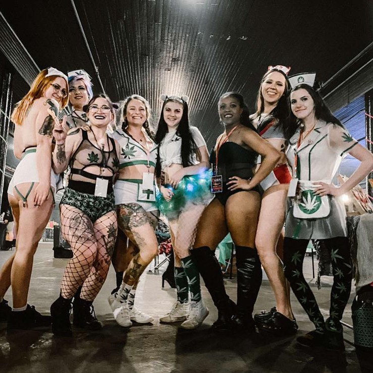 @cannaxbabes at ADULTWAVE 🥵 Do you want sexy babes staffing your next event? Book us!!! #adultwave