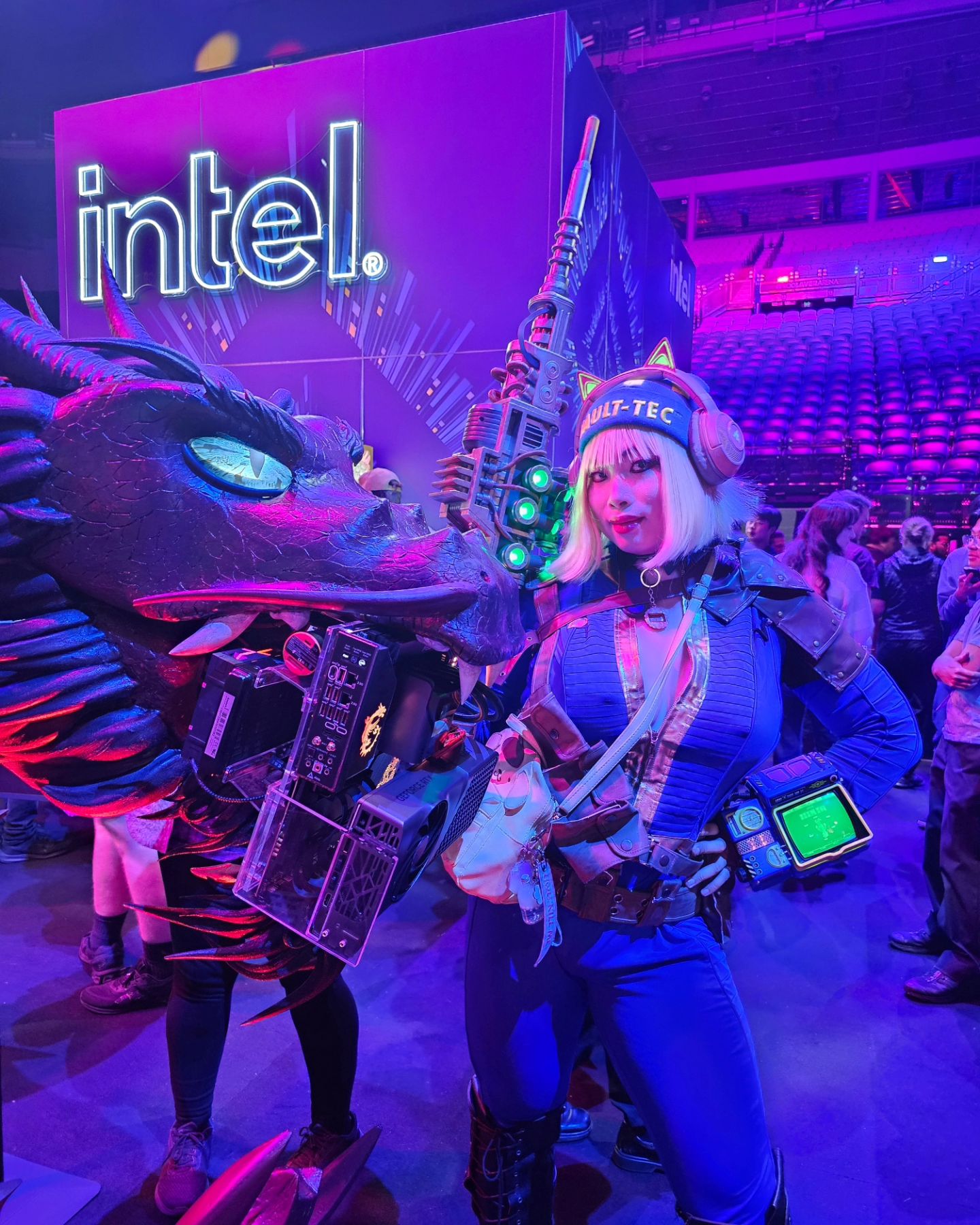 Dragon PC!!!

@msigaming_anz @dreamhackau 

#msiandcentrecom #yearofthedragonpc #fallout4 #fallout3 #fallout #fallout76 #falloutamazonprime #falloutnewvegas #falloutcosplay #gaming #PC #pcgaming #yt #cosplay #cosplayers #cosplaying #cosplaygirl #vaulttec #vaultgirl #vaultgirlcosplay #vaultdweller #bethesda