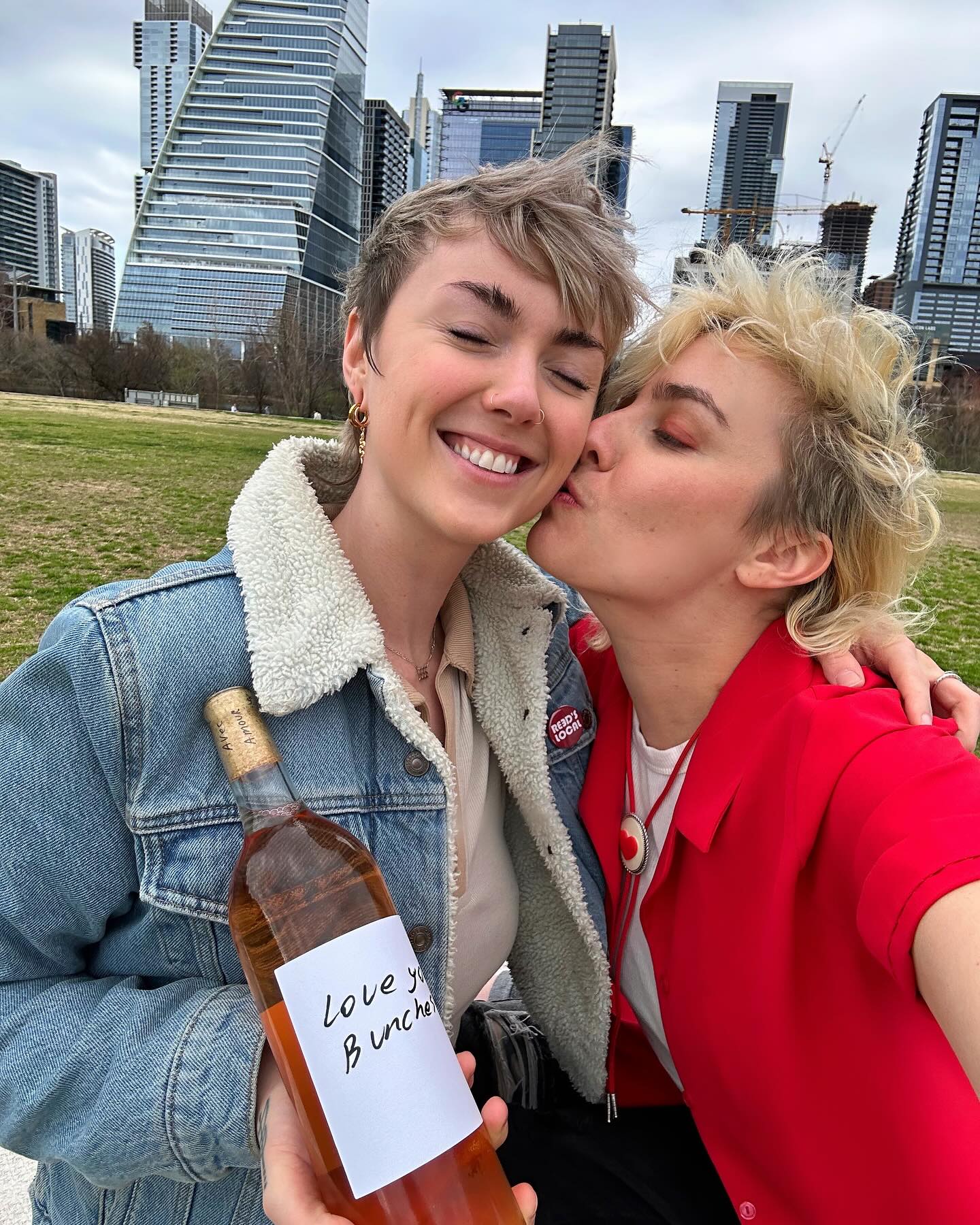 Just a couple of puppies at the dog park.
#loveyoubunches 
•••••••••••••••••••••••••••••••••••••••••••••••••••••••••••••
#photooftheday #portraitmode #fujifilm #instax #polaroid #frenchwine #valentine #picnic #mulletgang #pixiemullet #mua #wlw #lgbt #lesbos #girlfriends #girlswithtattoos #longdistance #missingyou #sapphicyearning #natural #nature #followyourheart #austin #texas #cowgirls #strapup