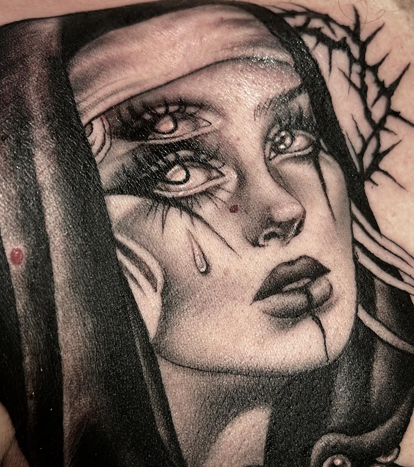 I had SOOO much fun with this demonic nun piece at the @villainarts @minneapolistattooartsfestival !! If you’re interested in something like this, hit the link in my bio and get scheduled asap!! #nun #nuntattoo #demonictattoo #tattoosnob #inkedmag #skinart_mag #skinart_traditional #flatstattoo #traditional #traditionaltattoo #neotraditional #neotraditionaltattoo #mavericktattoomercantile  #inkmaster #cttattoo #wheresthecocainecrissangel #youcouldadoneadoor