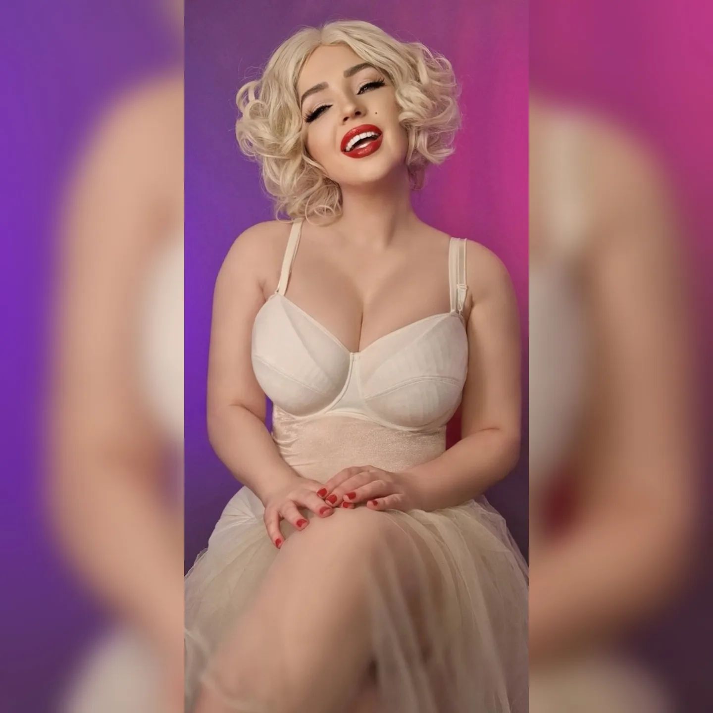 Happy May! I love it because it's my birthday month and I just love celebrating birthdays (not just mine!) When is yours? 🎂 
My take on Marilyn Monroe 💋 Not gonna lie I felt more Norma Bates than Norma Jean in this wig, but my attempt happened! 💃