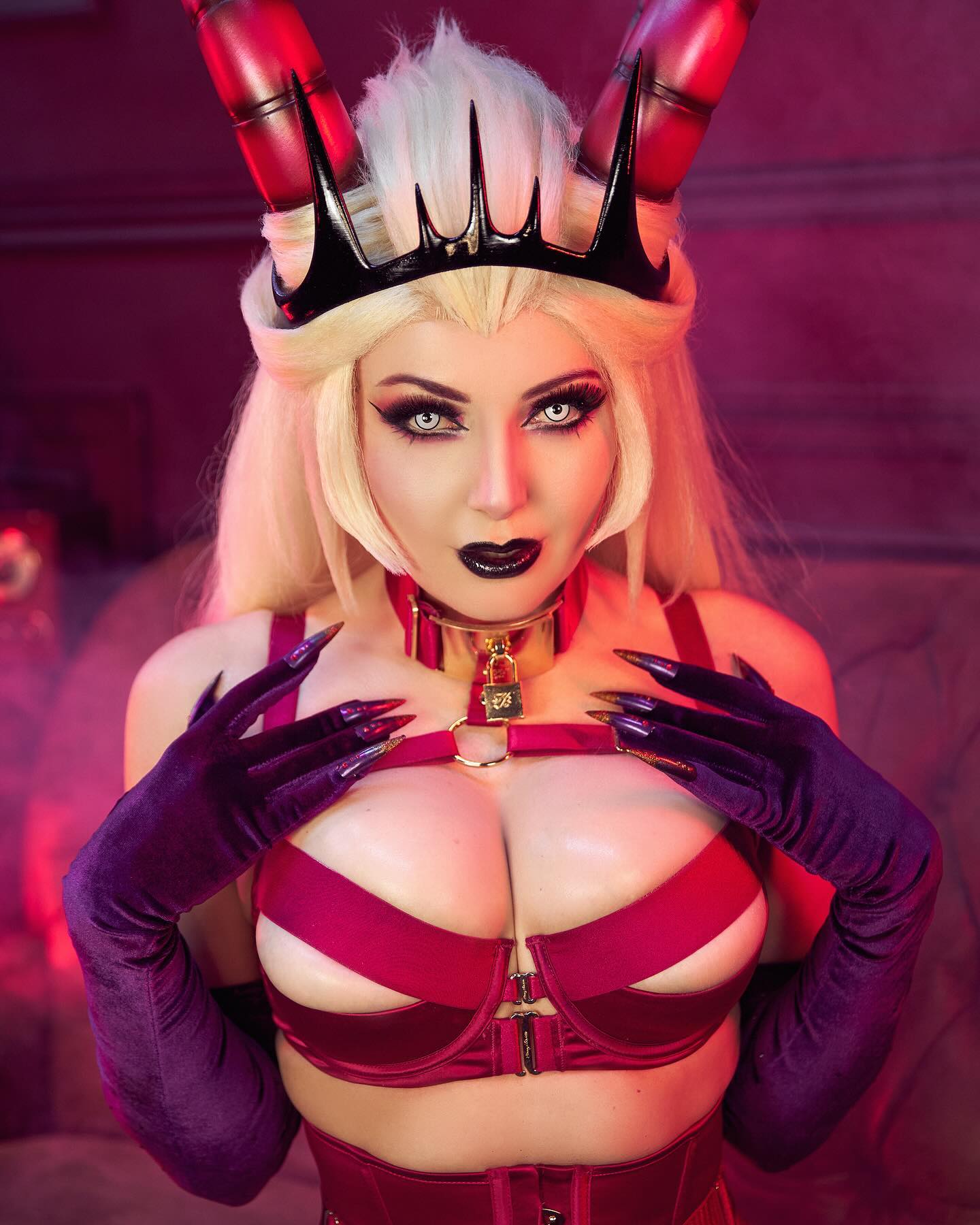 Lilith the Queen of Hell from Hazbin Hotel! Which photo is your favorite! 

👙 @honeybirdette 
Horns and crown @spearmastercosplay 
Printed by @kawaiiqueen ❤️
Photo @kaidozu + @itsrobbiestark