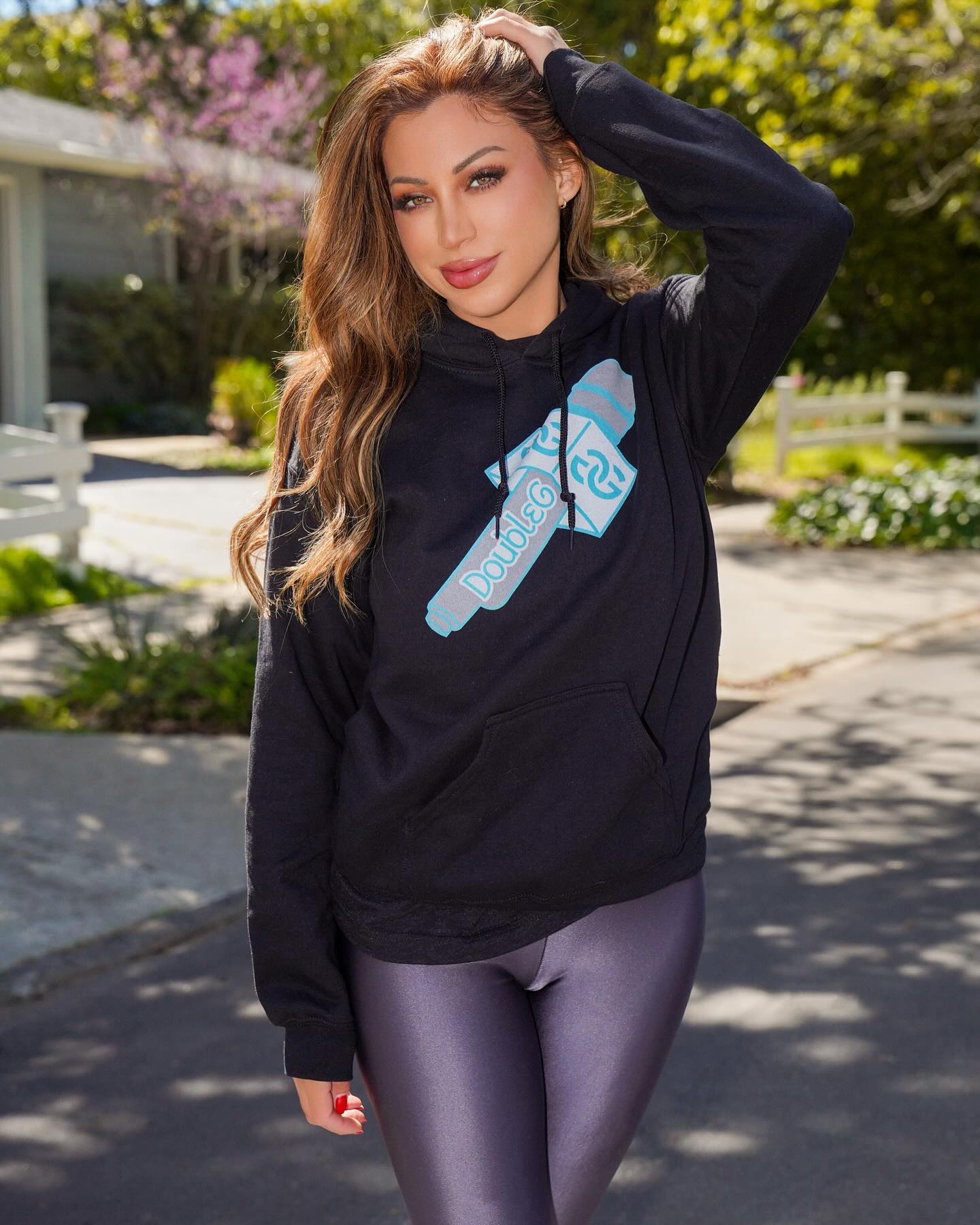 I’m not done yet.

More options for The DoubleG Collection are available now at @millionsdotco!!

Follow the link in my bio to order yours and support your favorite MMA Reporter!

“If you have a question, just ask.” 🎤 

Model: @jessicavaugn