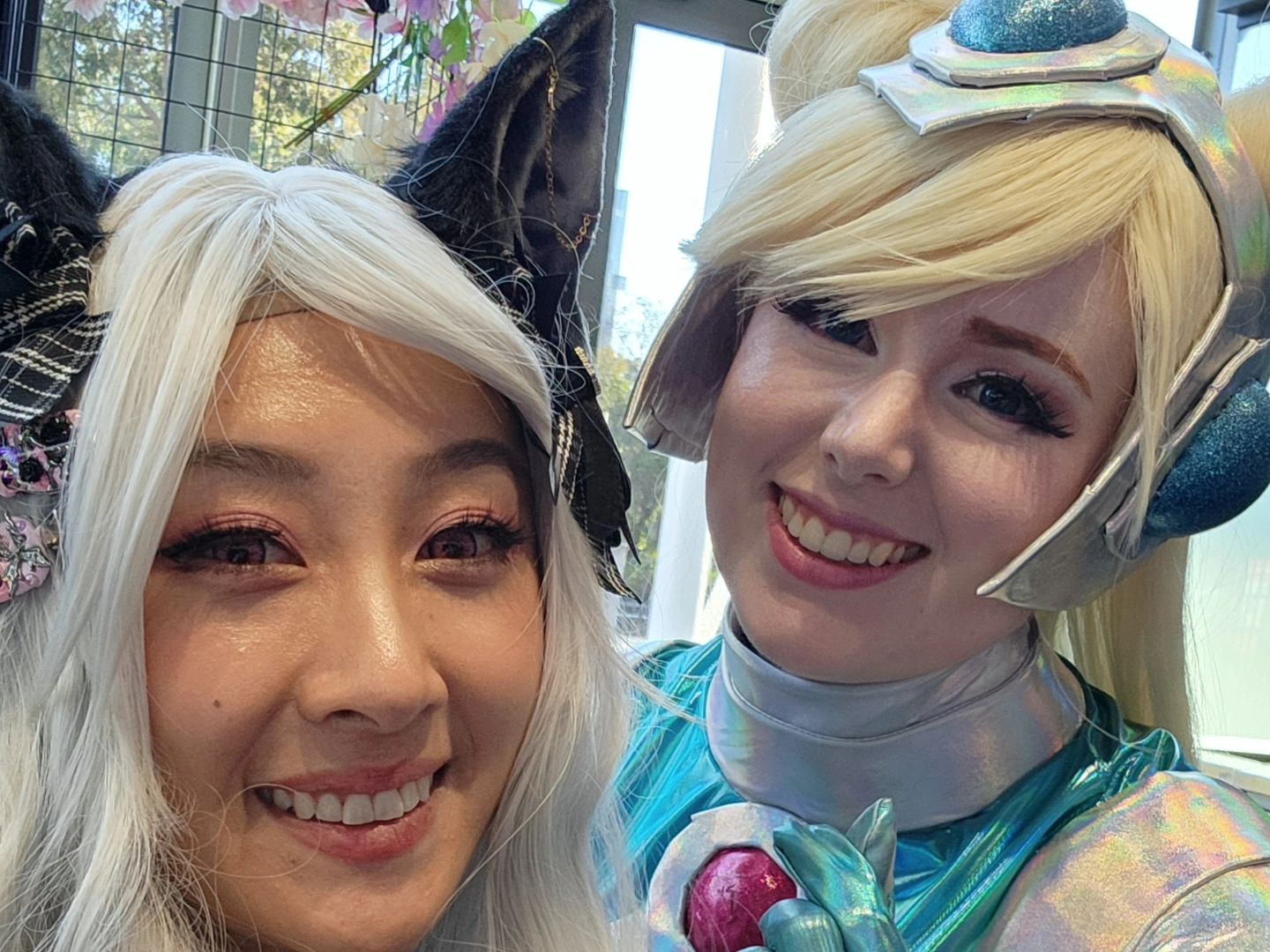 Thats a wrap! 🌈🪩 What an absolutely mental weekend. Thanks @dreamhackau for the amazing time & the amazing @mangalphantom for having me as the special guest on the @justbecos.cast It was so much fun! I hope we can get up more shenanigans soon! Hehehe, also thank you all so much for the support on my Lux cosplay! Everyone was so kind & encouraging. It felt so cool to get back into making stuff from scratch & seeing the result in the enthusiasm from my fellow League players!!! 🥹 I also got to see so many amazing & wonderful friends. It's great to be back at cons 💜💜💜
I can't wait to come back to DreamHack next year!
#league #leagueoflegends #lux #luxcosplay #spacegroove #spacegroovelux #dreamhack #dreamhackau2024 #dreamhackau #spacegroovecosplay #spacegrooveluxcosplay