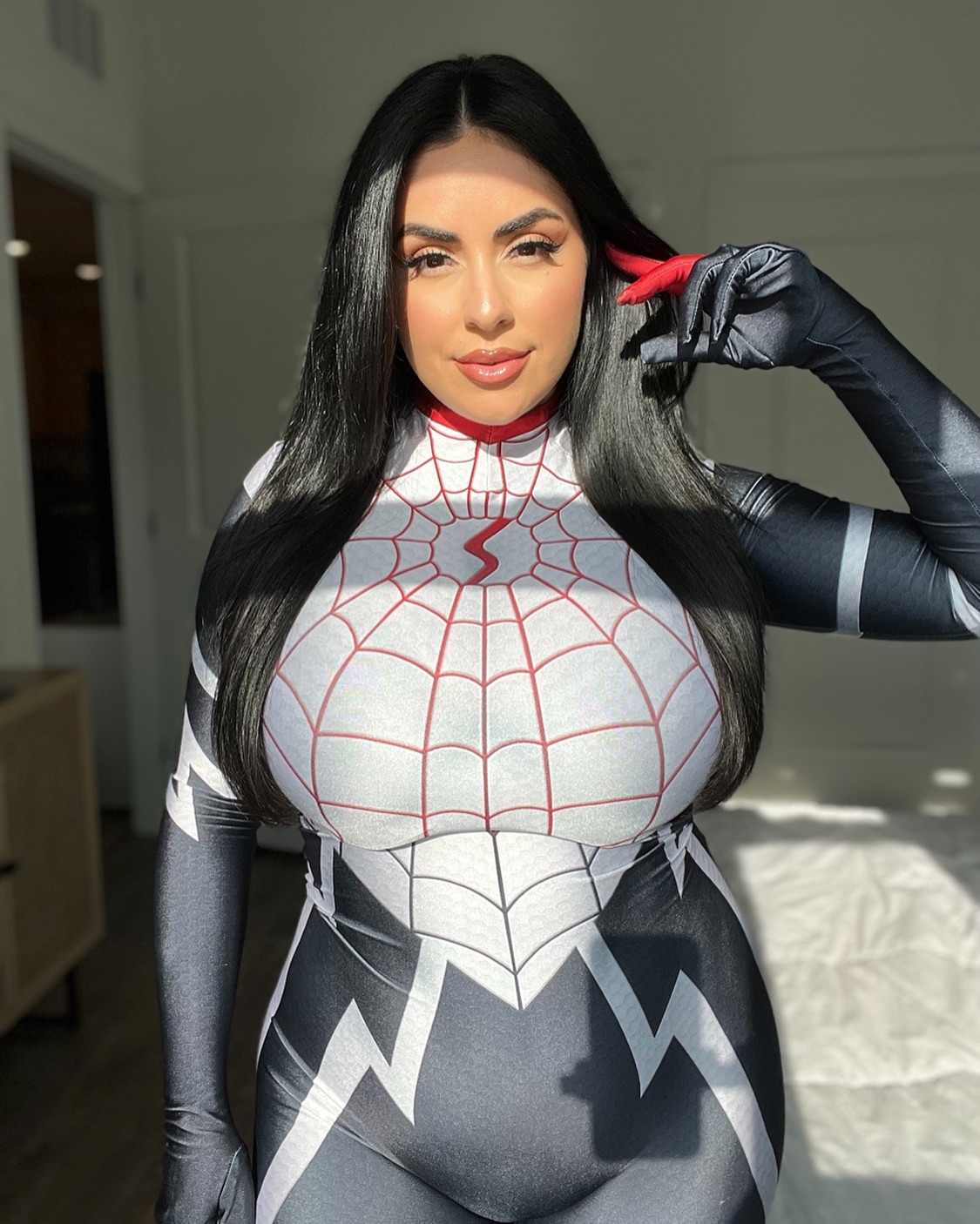 🕷️🕸️ Silk 🕸️🕷️
.
.
.
A little casual Silk unmasked cosplay - It’s been a minute since I’ve been in cosplay so I decided to throw on one of my favs! It feels good to be back in it ❤️

#spiderman #spidermancosplay #silk #silkcosplay #cindymoon #marvel #marvelcosplay #marvelcomics #marvelcosplayer #cosplaygirl #cosplaygirls #femalecosplayer