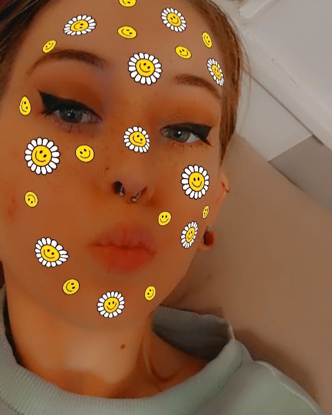 mmm, what's your favorite flower/plant?

obviiii my fav flower is sunflowers! however I do really love pretty much any kind of succulent:))