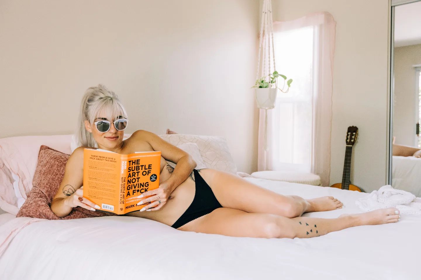 *researching.....⁠
⁠
@kittydmarie shows us how to do it. All in the comfort of our low rise thong 🙌⁠
⁠
#ColieCoLingerie #SustainableFashion #EthicalFashion #LingerieGoals #ComfortAndStyle #ShopNow
