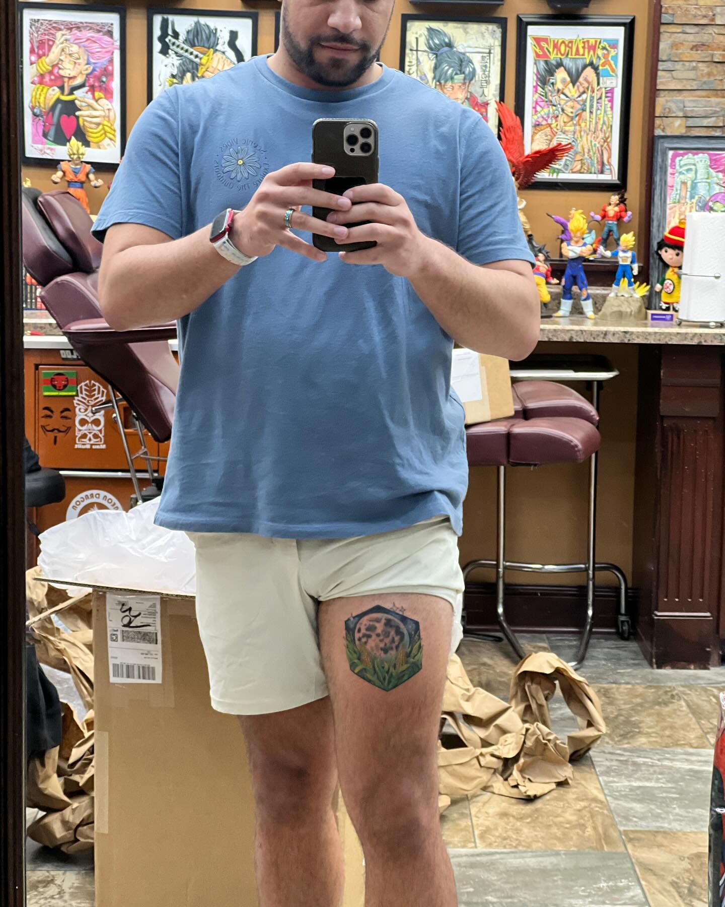 The first of my connecting state hex leg sleeve 🌕 Thank you so much @zachshieldsart for you’re amazing work representing Iowa!