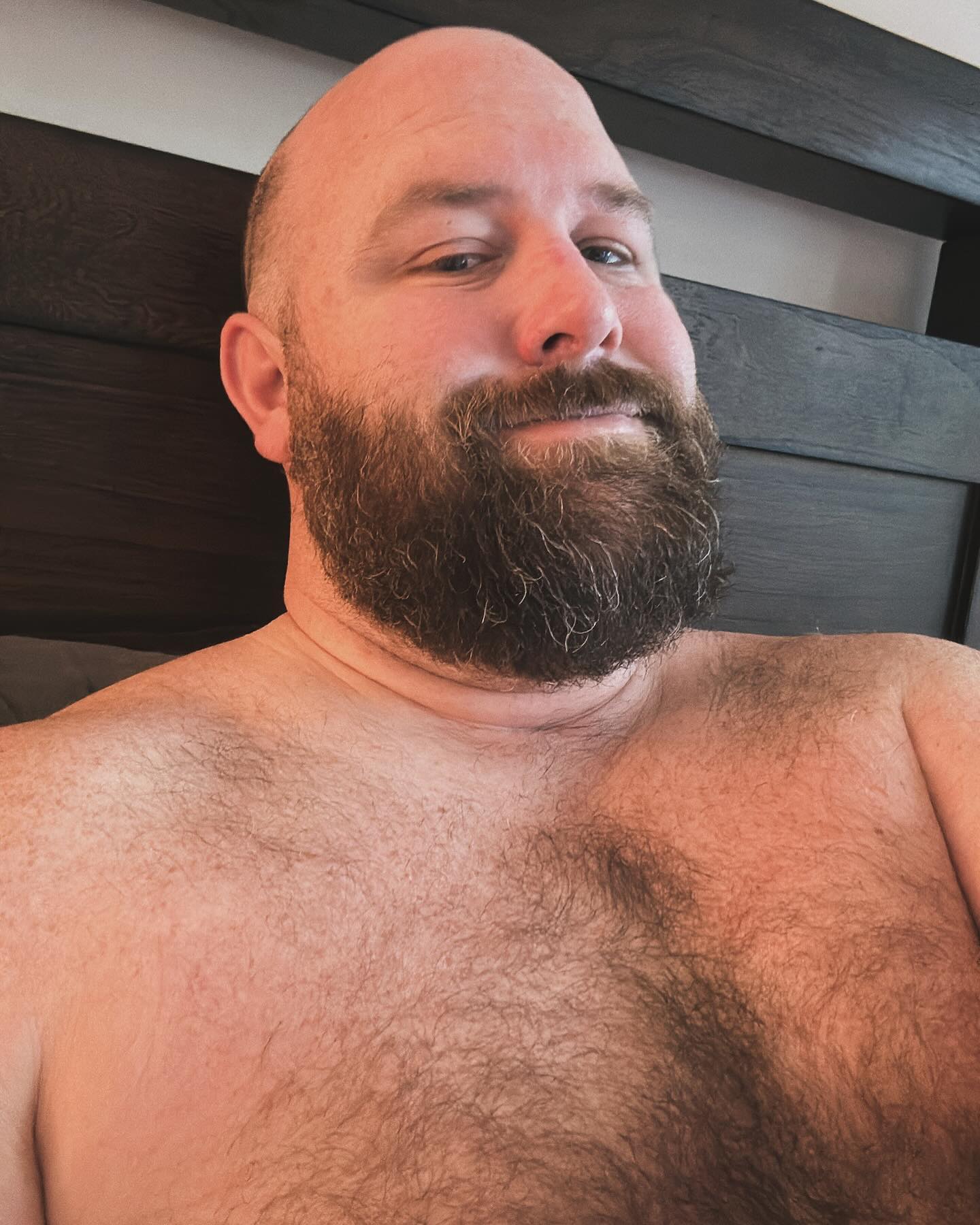 Work from home Mondays. 
#bearlove #bearstagram #hairyscruffhomo #hairyscruff #stockybears #beardedhomo #hairybearlife #hairybeardedcub #gaybear #gaybearded #gaycub #beardedgay #instagay #gay #bearsofinstagram #cubsofinstagram #hairychest #gaysofinstagram #scruff #bear #hairy #fur