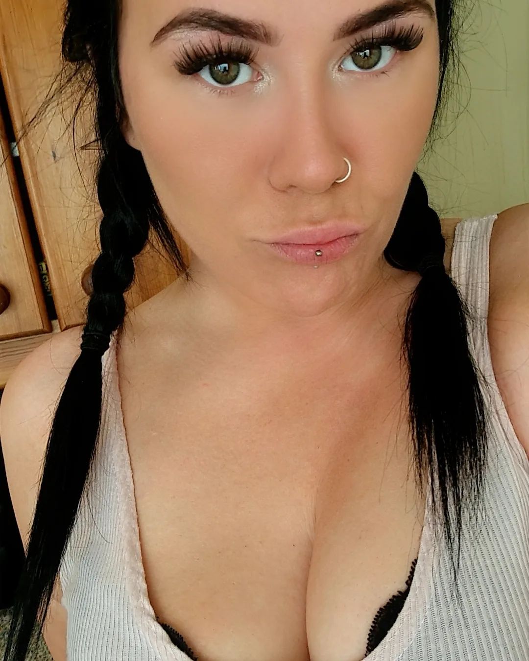 It's a pigtail kind of day 😍 happy bank holiday 💖 what's your plans ? 
#bankholiday #pigtails
