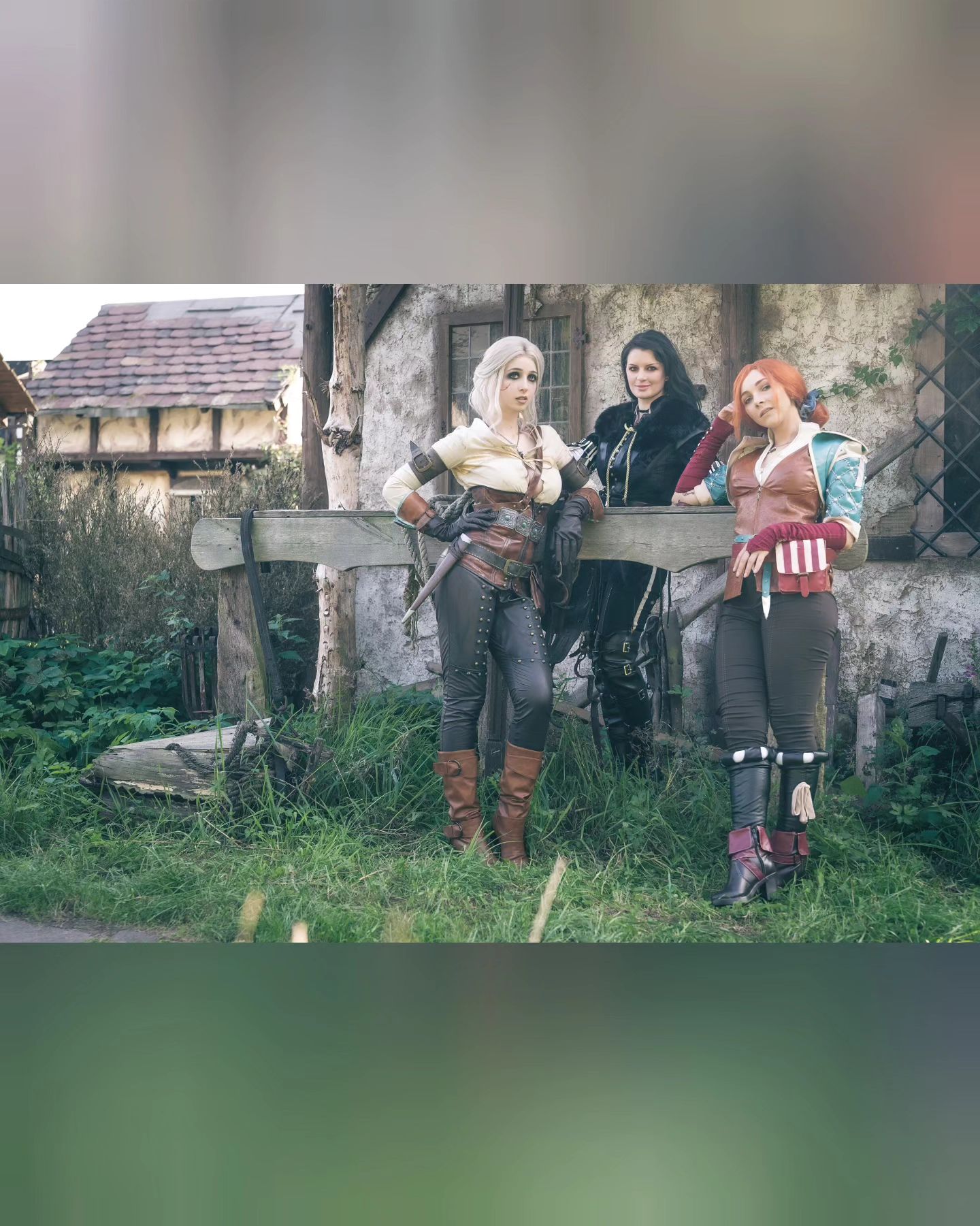 Name a more iconic trio, we're waiting... 

Okay but for real, can we talk about how fantastic this Witcher set turned out? I feel like we all embodied the essence of these characters so well, @alissa_noir is the perfect Yen to me just how @leahobscureofficial is the canon Triss for me🥺 And I tried my best to be their sassy Ciri👀 

As a huge Witcher fan it makes me so happy to be a part of this❤️ The full set (with three different versions) is going to be on OF this month 🥰

#witcher3 #yennefer #triss #ciri #witcher #gaming #gamingcosplay #cosplaygirl