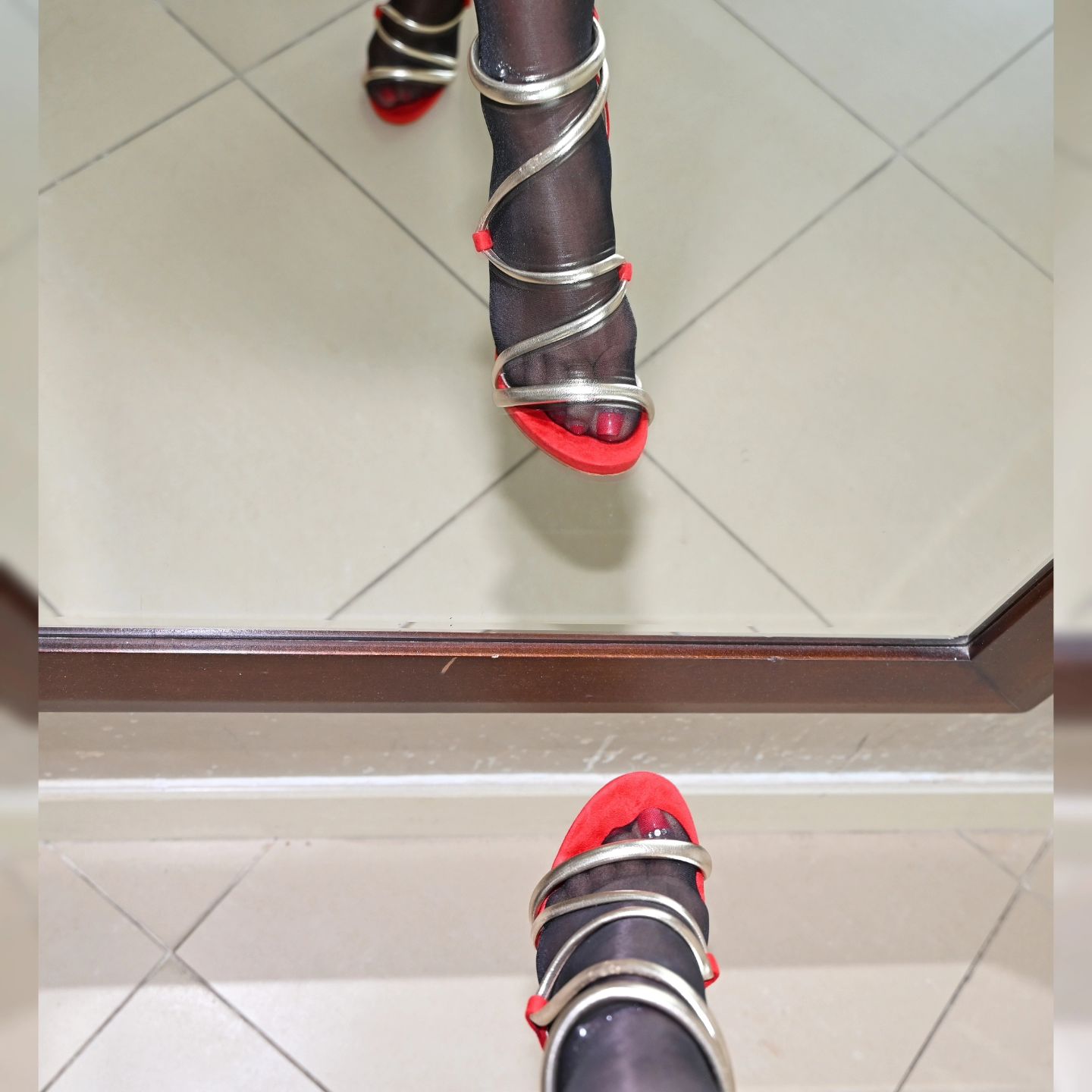 Dubai city tour - black mini dress + black stockings + black lingerie + gold-red high heels sandals