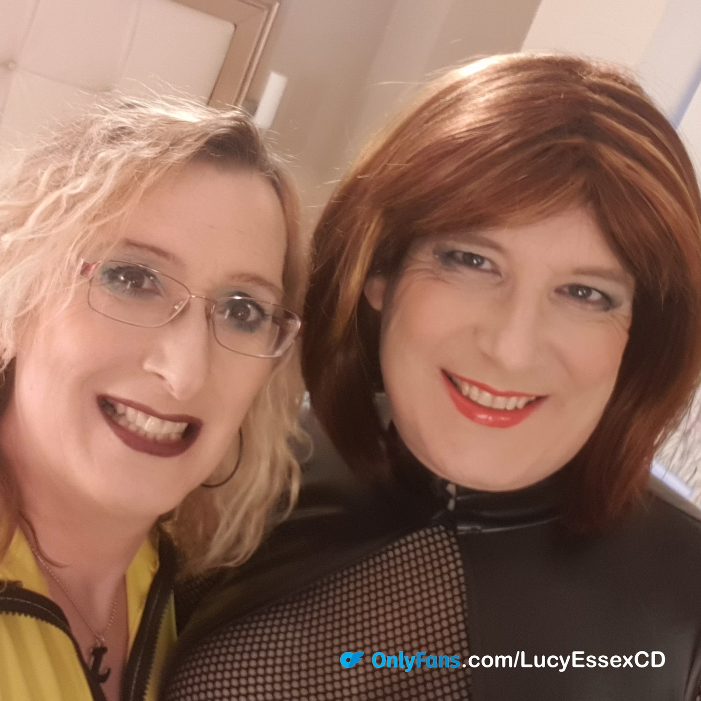 Ready for a night out with @essex_girl_lisa 

Check out my OnlyFans for more https://onlyfans.com/lucyessexcd

#tgirl #tgirleyecandy #tgirlsdoitbetter #tgirlselfie #tgirlselfies #tgirlsofinstagram #tgirlgoddesses #tgirlsarebeautiful #tgirldoitbetter #sexytgirl #crossdressing #crossdresseruk #crossdressers #crossdressed #lgbt #lgbtpride #lgbtq #trans #transisbeautiful #transpride #redhead