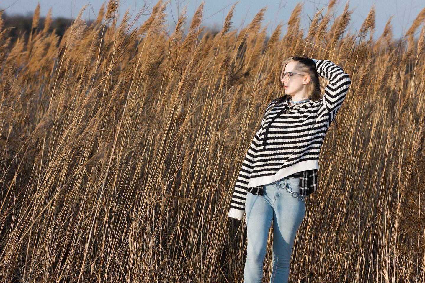 Sometimes I feel so invisible I wonder if I’m here at all. #photography #photographer #reeds #cattails #pose #artsy #quote #bookish #bookworm #fashion #art #nature #love
