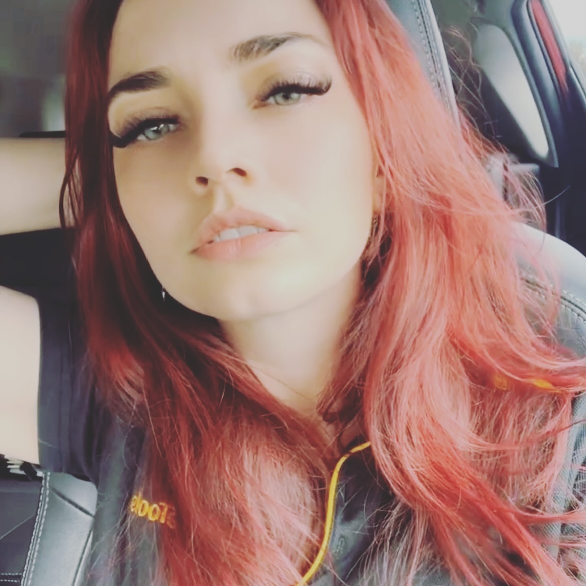 Come for a spin? 😏

𝓜𝓲𝓵𝓴𝔂 𝓑𝓾𝓷𝓷𝓲

#onlyfriends #sub #goddess #linkinbio #redhair #redhead  #aussie #aussiegirls #gonewild #customs #showingface #fetish #fetishmodel #photo #picoftheday #greeneyes #colouredhair #dirtygirl #fun #letsplay #subsonly #reflection #fulllips #showoff #lashes