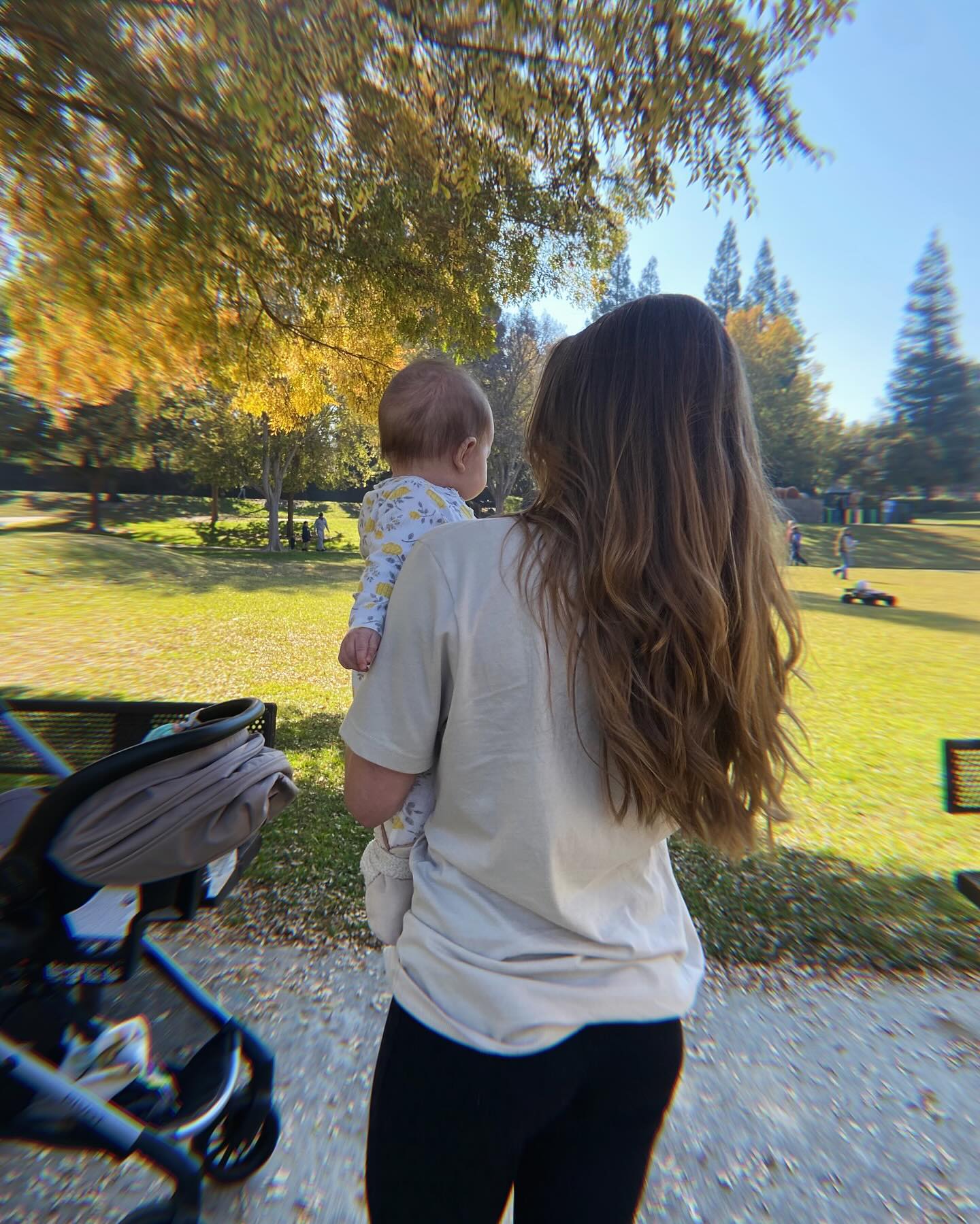 Saturday walks with my little fam are my favorite 🤍✨
.
.
@the_ilolas shirt by @alleyandrae 💕