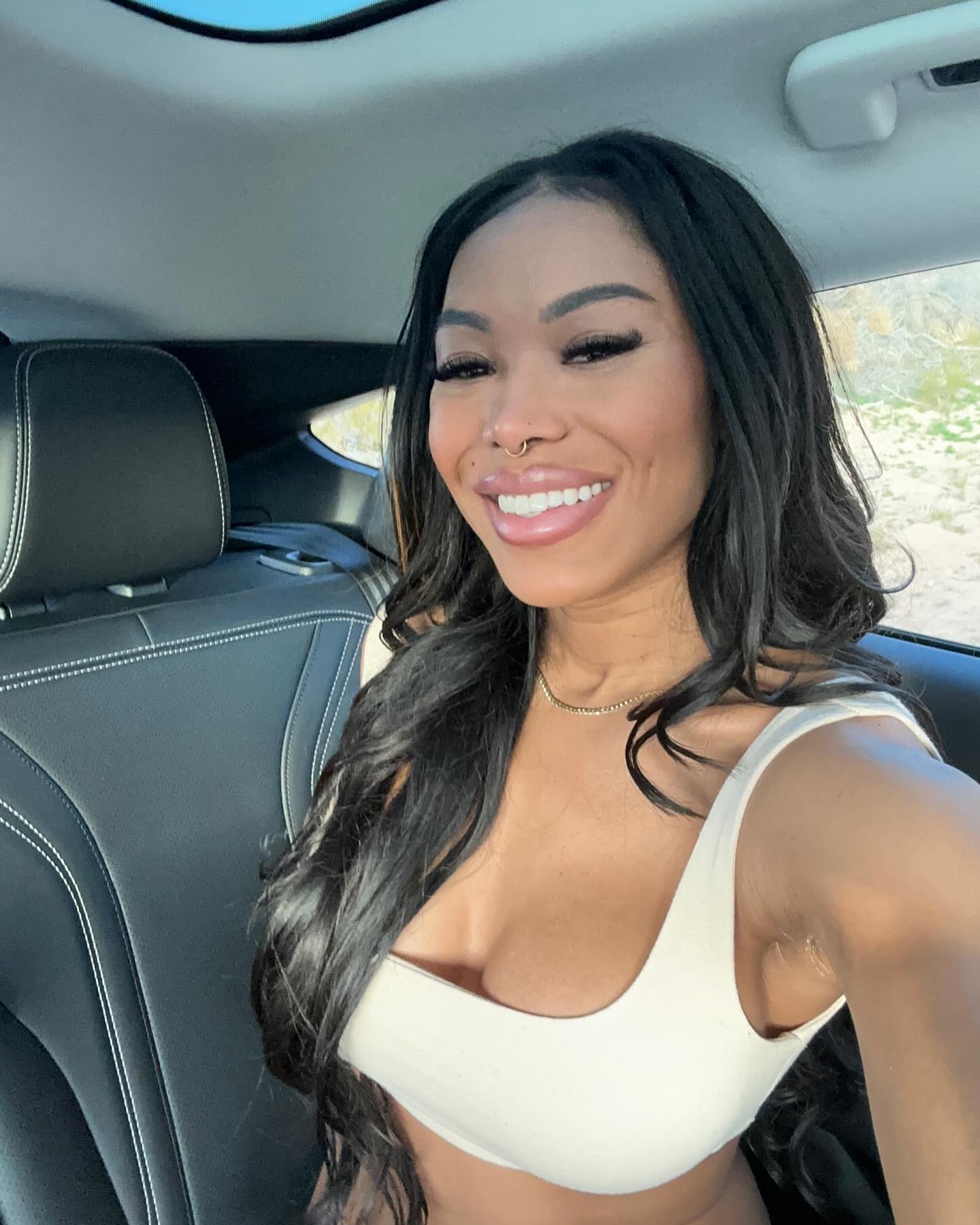 🤳 What’s your favorite spring time activities?