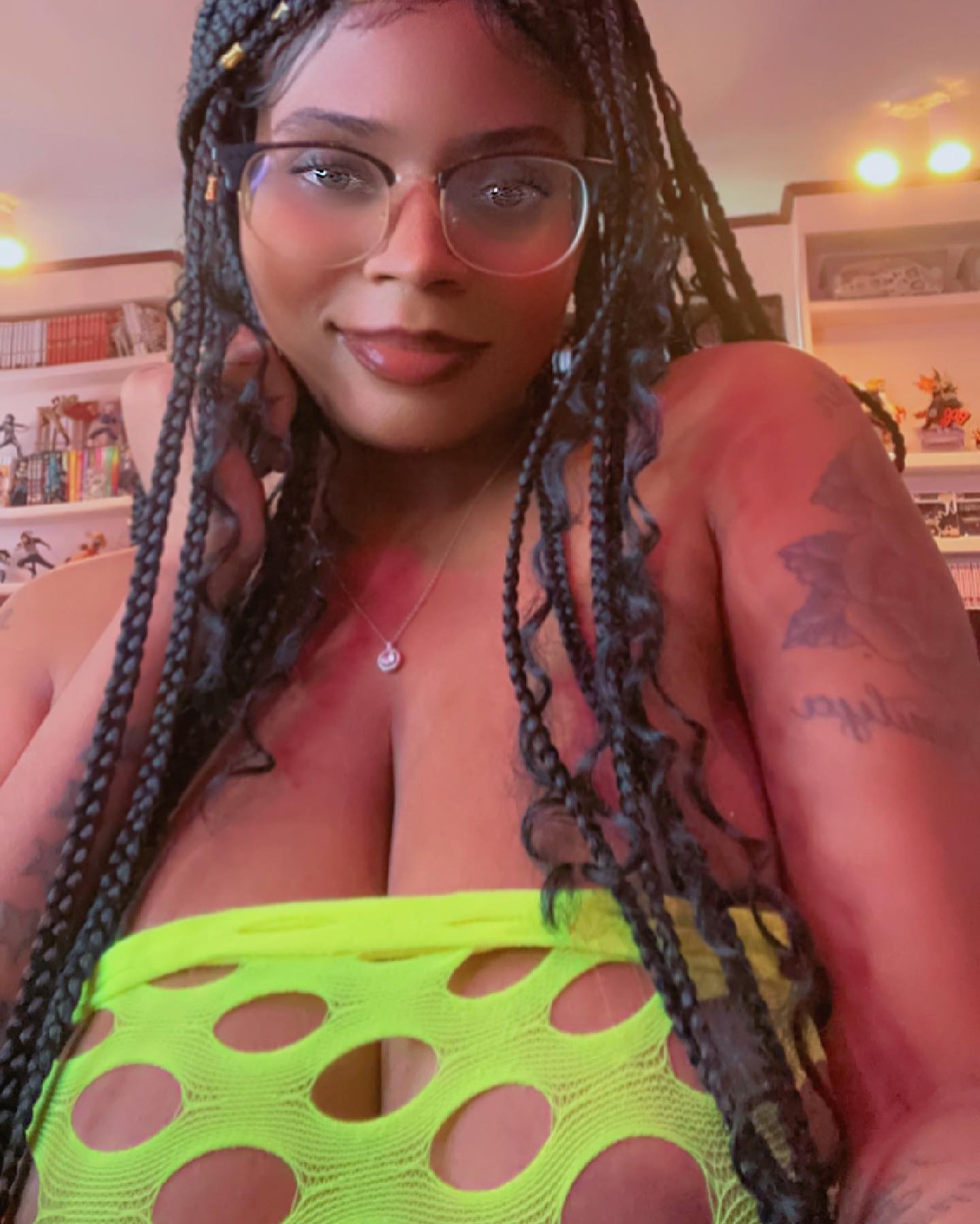 Some out of #cosplay pictures for ya. ♥️ 

Is this dress neon lime green or neon yellow? 👀

I felt real cute 🥰

- 💛💚💛💚💛💚💛💚💛💚💛💚💛💚💛💚💛💚💛💚💛💚💛

-New pics & videos up on both 🌶️ sites!! Check my 🔗 for the free 🌶️ content & sub 🌶️ content!! 

#love #model #hot #beautiful #fashion #beauty #girl #like #cute #photography #lingerie #fitness #girls #style #photooftheday #art  #pretty #sensual #body #makeup #beauty #photography #beautiful #style  #skincare #makeuplover #art #makeupaddict #selfie #hair #makeuplooks #photo