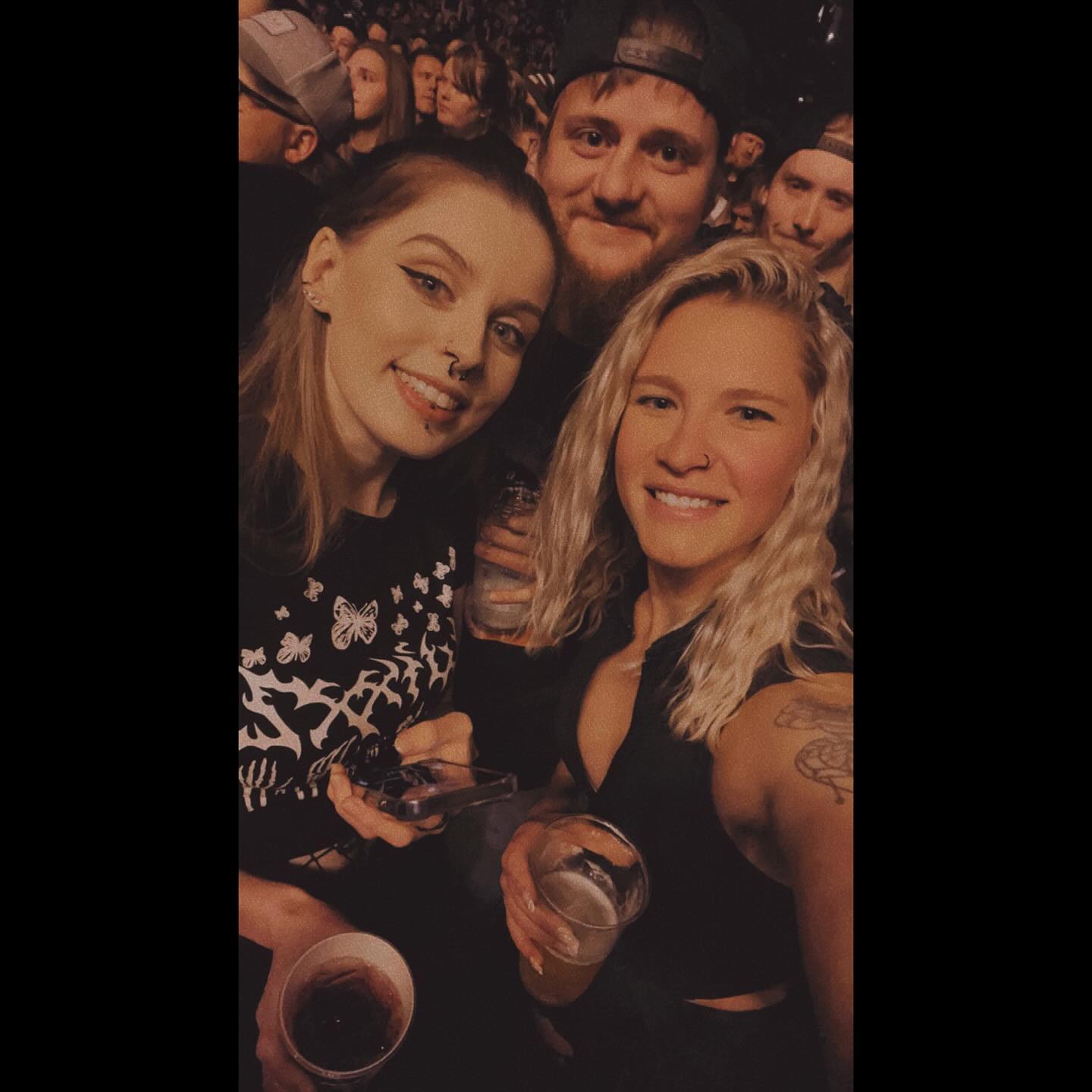 Late post but what a fun weekend! @iprevailband plus a rave with some great people🖤 I’m very thankful 🙏 ☺️