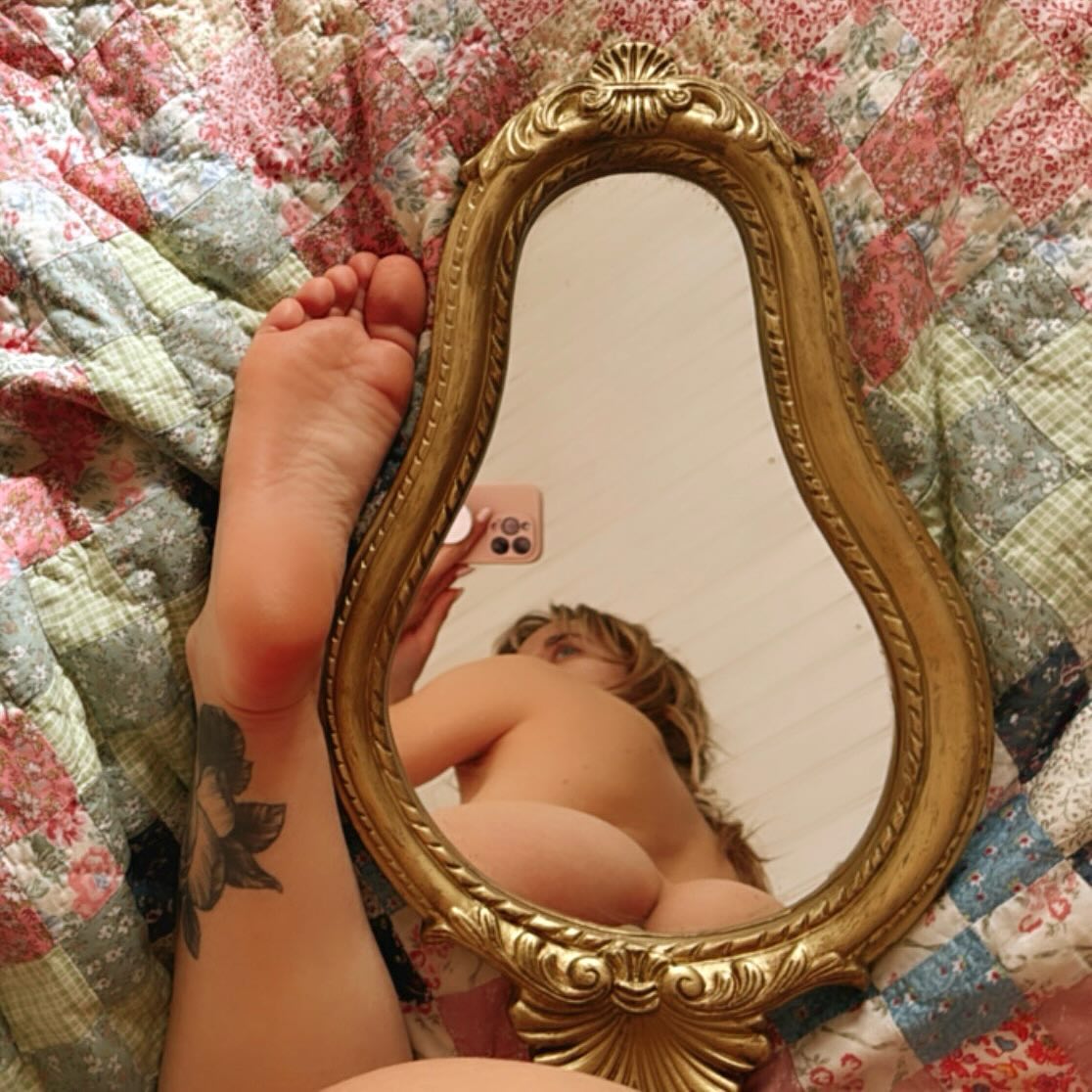✨Le miroir enchanté ✨

Poème de Tristan L’Hermite

🪞✨
