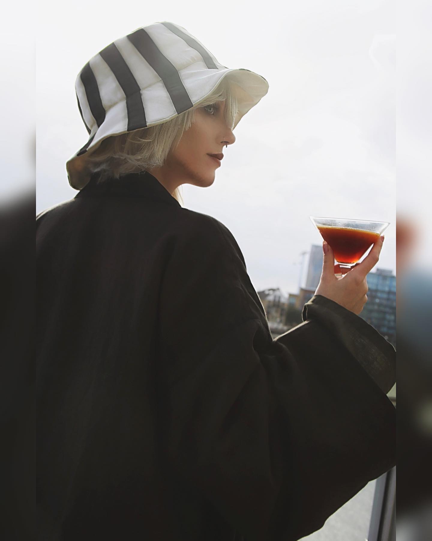 Happy new year!! 🥂
~
starting off the year with my fave 🥹 wishing everyone a happy 2024 ^_^
~
✨cosplayer: @riotwolf.cos 
🍾character: urahara kisuke
✨anime: bleach
🍾costume by @tara.cosplay 
✨airbrushing by @sammyscosplay 
📸 @hyper.cos 
~
~
~
#urahara #uraharakisuke #uraharacosplay #bleach #bleachcosplay #bleachtybw #bleachanime #tybw #thousandyearbloodwar #cosplay #mcmlondoncomiccon