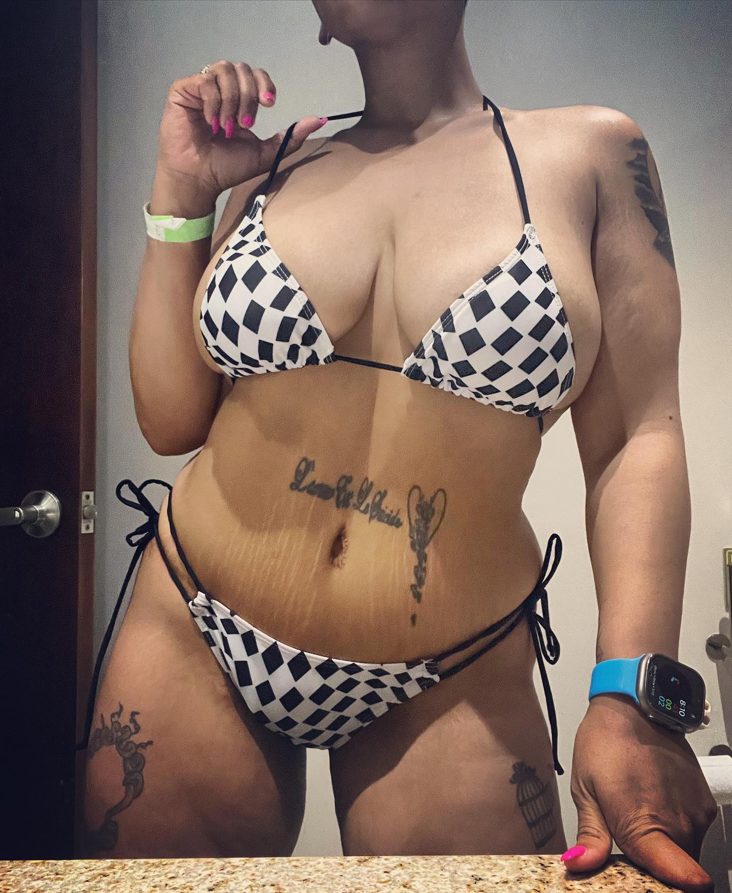 My attempt to brighten your day ☀️

#thick #thicc #thickandcurvy #thiccthighs #thiccgirls #thightattoo #thunderthighs #tattoo #tatt #tattooideas #tatted #tattedup #inktattoo #inked #inkedgirl #inkedgirls #alt #altgirl #alternative #emogirl #college #collegelife #shortgirls #slimthickwithyocuteass #slimthickgirls #freaknik #mixedgirl #racegirl #tan #racecar
