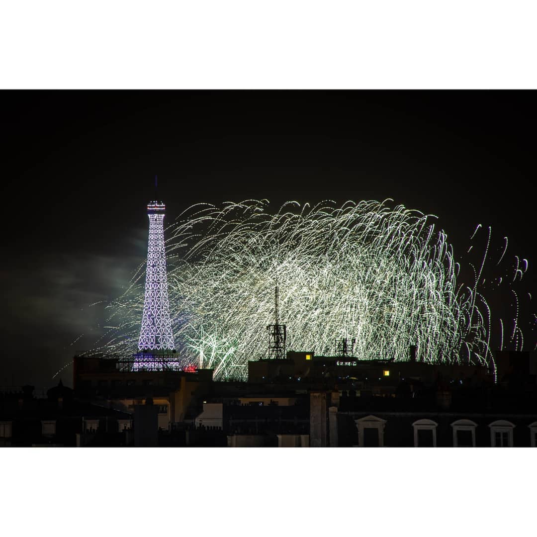 Quelques photos du feu d'artifice du 14 Juillet
.
.
.
#bastilleday #fireworks #paris #parisjetaime #parisiloveyou #14juillet #feudartifice