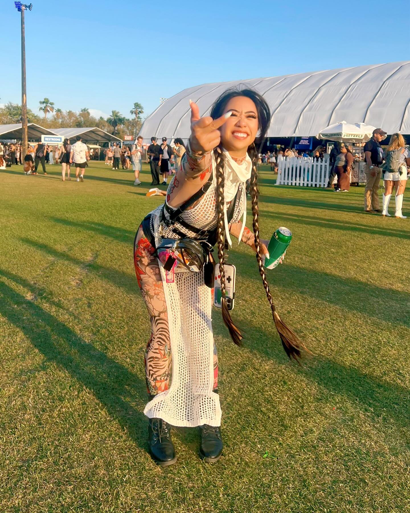Already reminiscing about my 1st Coachella: the perfect medley of chaos, nostalgia, figuring out how to wash my ass, glizzys, & good vibes. Gratitude to all who made this an unforgettable experience. ✨

TY for the outfits, bestie!
More photos otw 🙌🏼