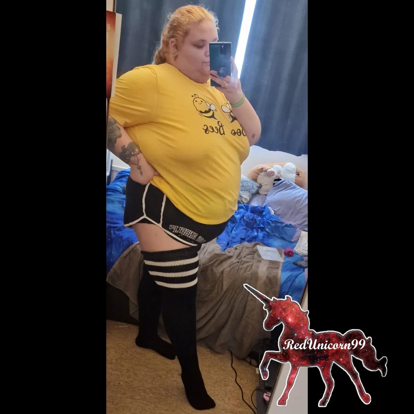 Love these thigh highs! Do you like thigh high socks? 🤔

#thighhighs #thighhighsocks #thundathighs #thickthighssavelives #thickwomen #thickthighlife #thickthighs #bbwappreciation #bbwlove #bbw #plussizefashion #plussize #plussizeoutfit #tattoos #ssbbw #mirrorselfie