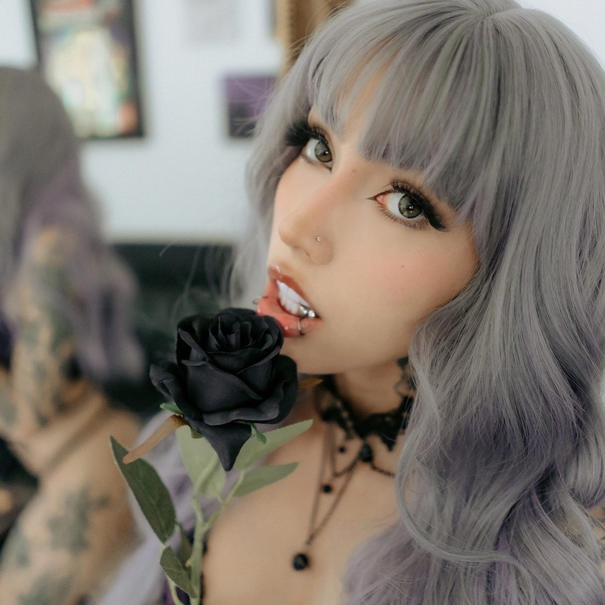 “Rosegarden Funeral of Sores” by Babu is now available on SuicideGirls.com 🧛🏻‍♀️🥀 show me some love on my new set!
.
.
.
.
.
.
.
.
#alt #alternative #altmodel #altgirl #gothgirl #tattoos #tattoomodel #tattoogirl #gothgirls