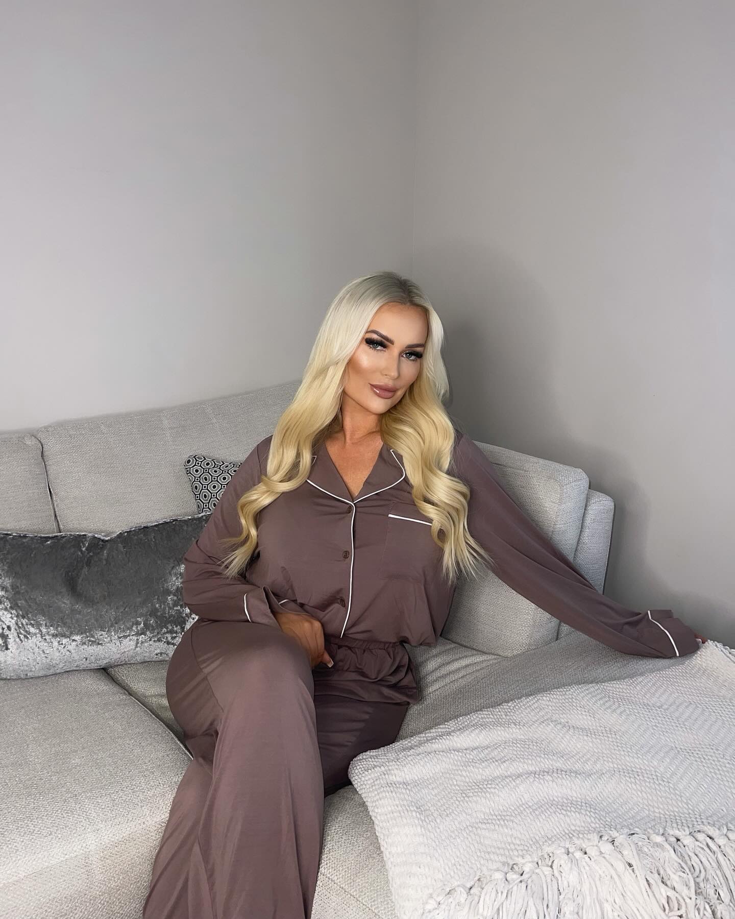 Lounging around ☁️ 

Wearing @luvletteofficial high quality, soft & breathable pj set 19347411 🔎 size XL
My promo code ‘luvedge’ can be used on Luvlette and SHEIN for an additional 15% off!

Thank you @sintillatetalent @sinan_sahin 🫶🏼

#LuvlettePartner #Luvlette #SintillateTalent #TalentTeam #Sinfluenced #Advert