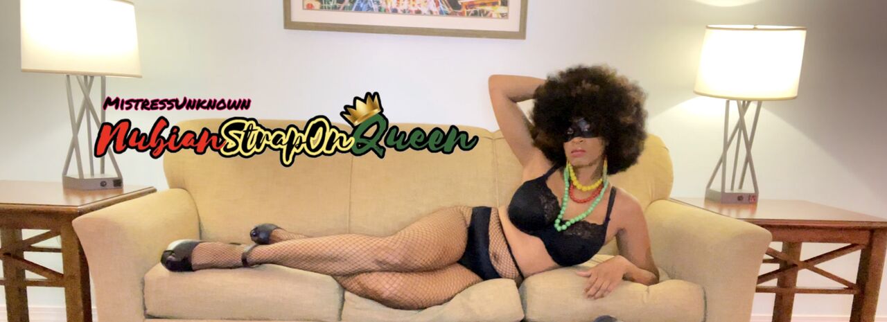 See 6ft Nubian Strapon Queen: FemDom•Pegging profile