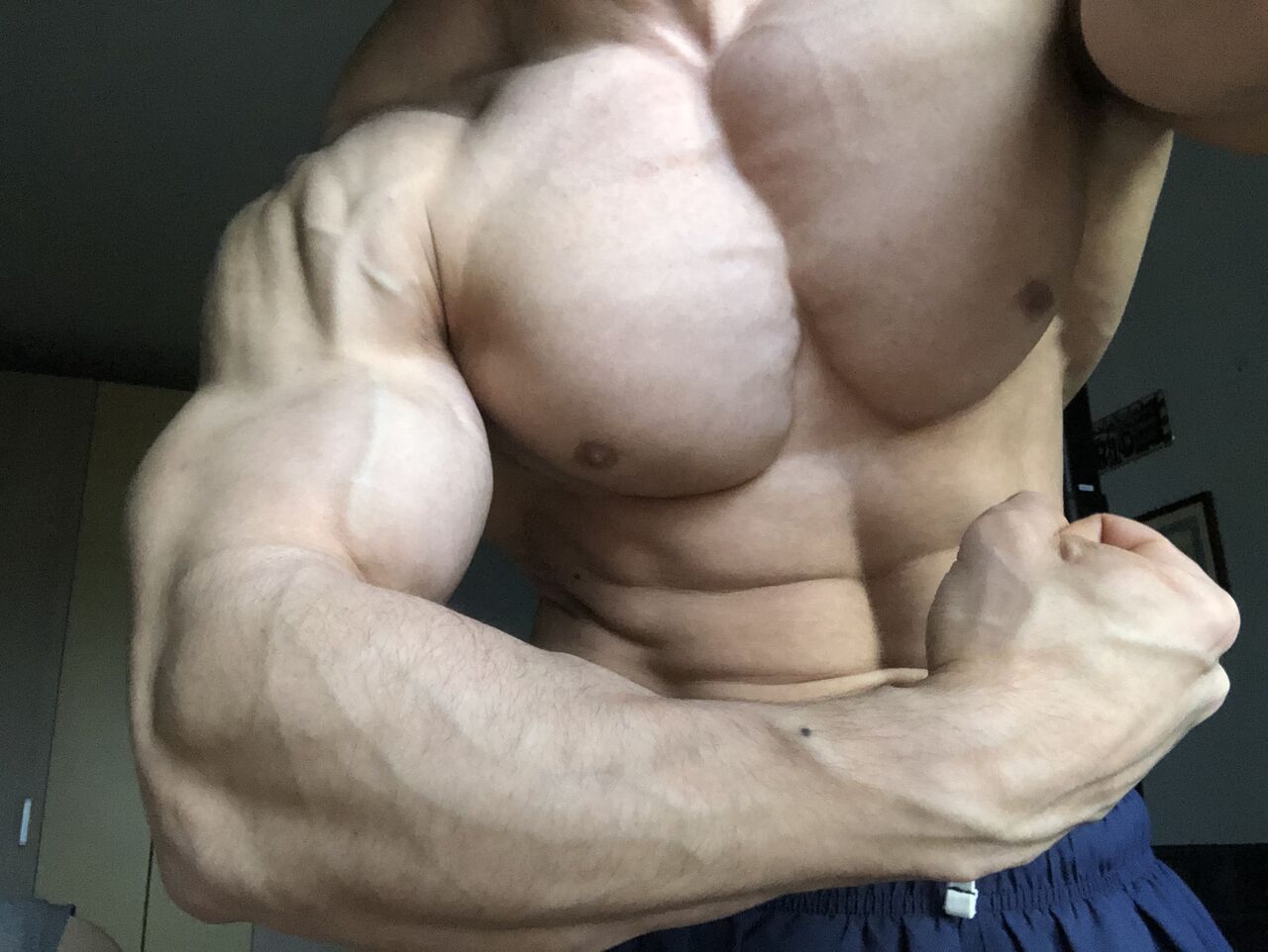 See muscleboybg profile